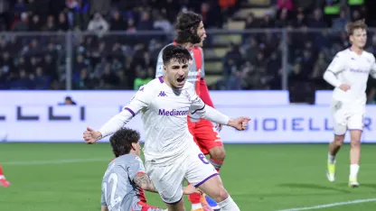 Cremonese-Fiorentina 1-4, ai viola lo scontro salvezza
