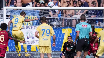 Frosinone-Venezia 3-2, ancora una doppietta per Raimondo