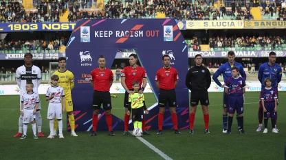 CSR card - Anti-Razzismo