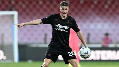 L'Hellas vuole punti salvezza a Salerno