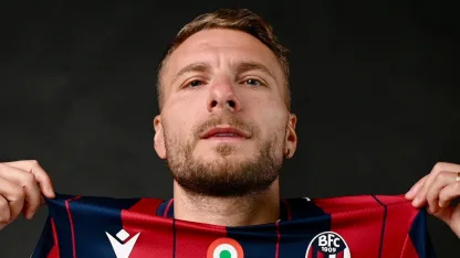 KING CIRO RETURNS TO ITALY