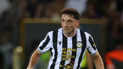 Como head to Udine as they continue to dream