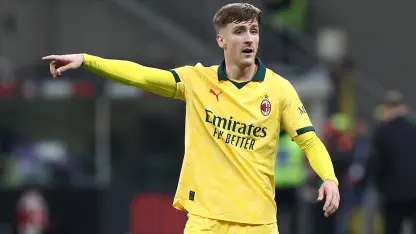 AC Milan v Pisa: top versus bottom