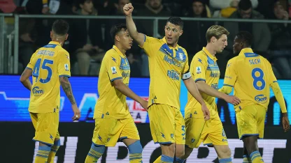 Roma a Frosinone per dimenticare il ko con l'Inter