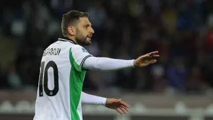 Lecce con il Sassuolo per restare davanti alla Cremonese