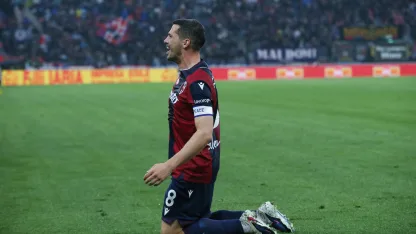 Bologna-Lecce 2-0, i felsinei rafforzano l'ottavo posto