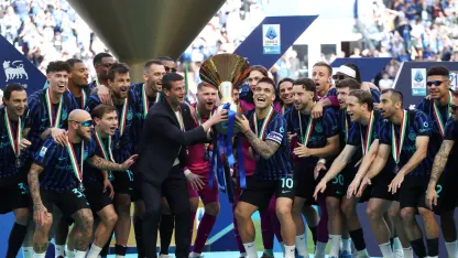 L'Inter alza al cielo il suo 21° Scudetto