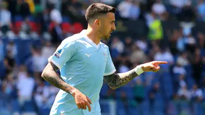 Lazio against Sassuolo to chase down Roma