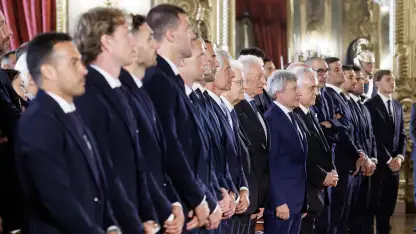 Il Presidente Mattarella riceve le squadre finaliste al Quirinale