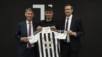 Kerim Alajbegović sceglie il bianconero