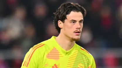 Svilar’s best saves of the Season 