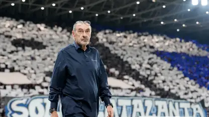 La panchina dell'Atalanta è di Maurizio Sarri