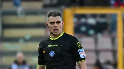 The referees for the 27th round