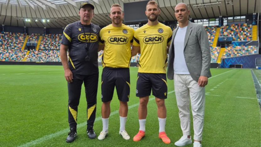 b9dbeda9-392f-4a9d-b977-cb364adcd6b1