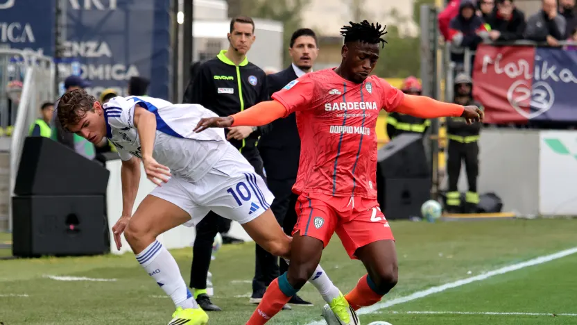 Cagliari Calcio v Como 1907 - Serie A