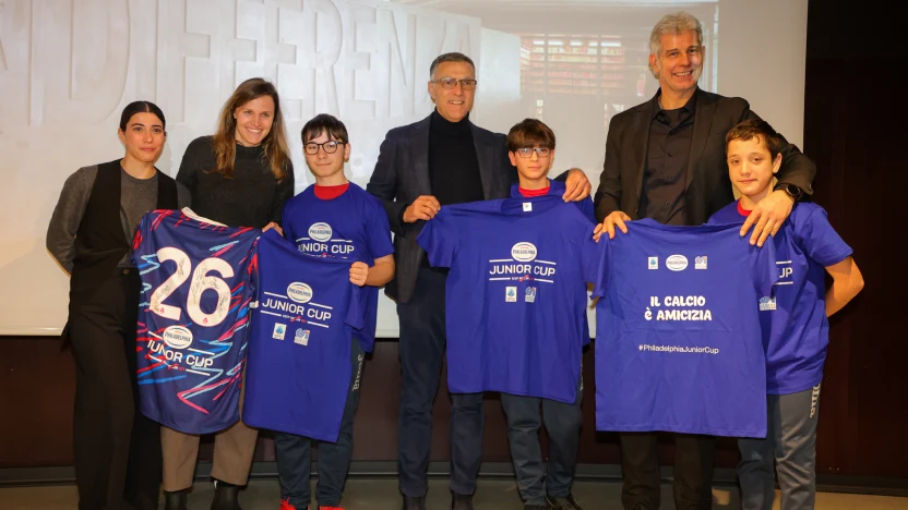 Lisa Alborghetti, Giuseppe Bergomi, Francesco Toldo e ragazzi Philadelphia Junior Cup