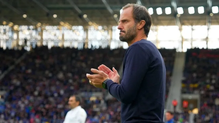 8e92d835-9bdf-4f39-abaa-a2e275b99b07