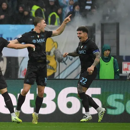 Napoli col Verona per prendersi la vetta