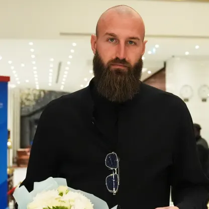 Il Napoli sbarca a Riyad