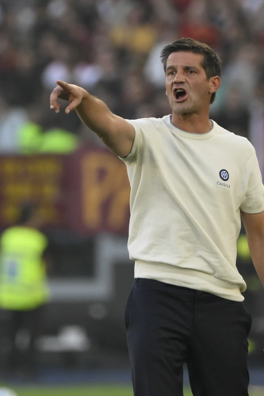 Chivu goes through every emotion | Coach Cam: Roma-Inter