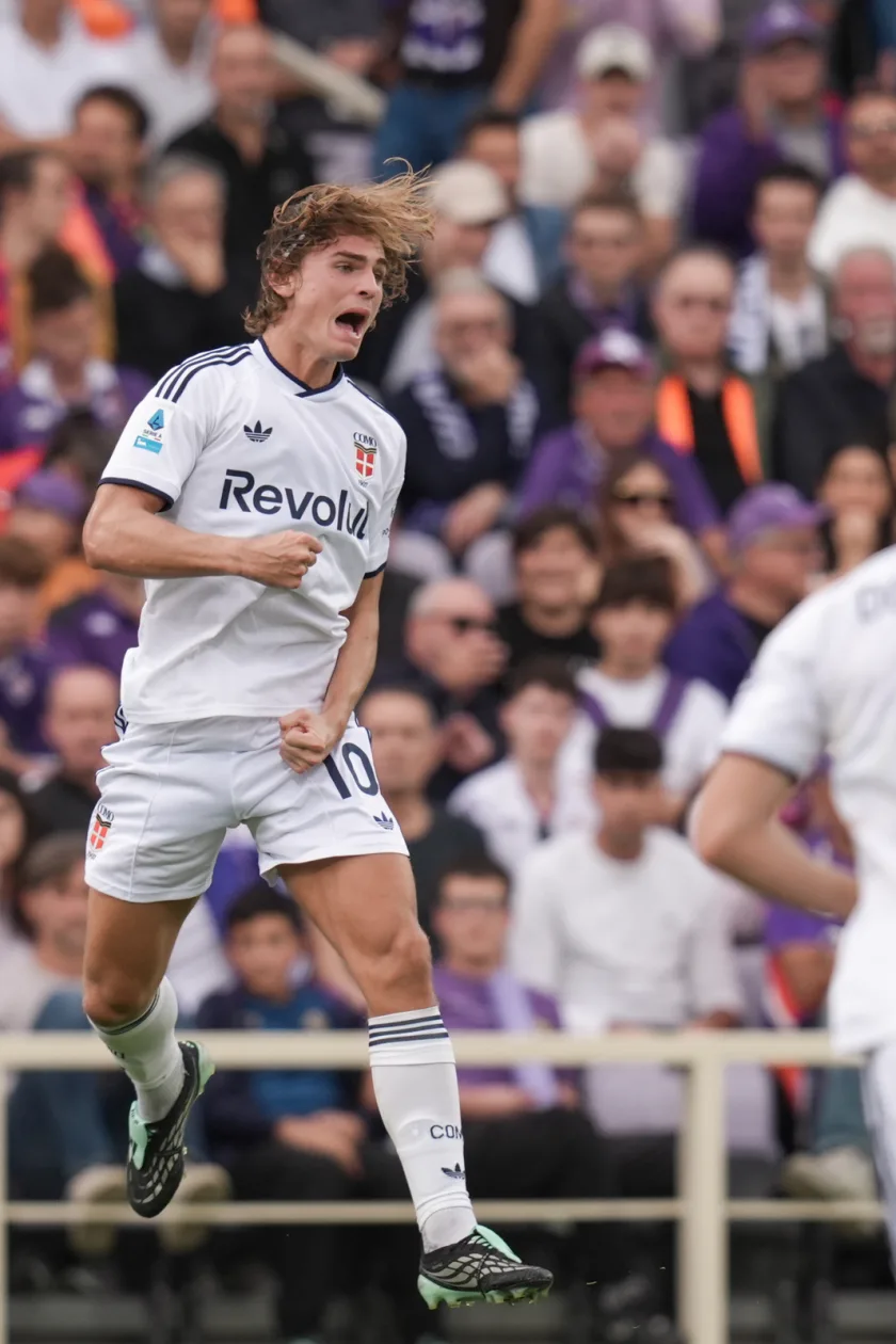 Fiorentina-Como 1-3, lariani al quinto posto