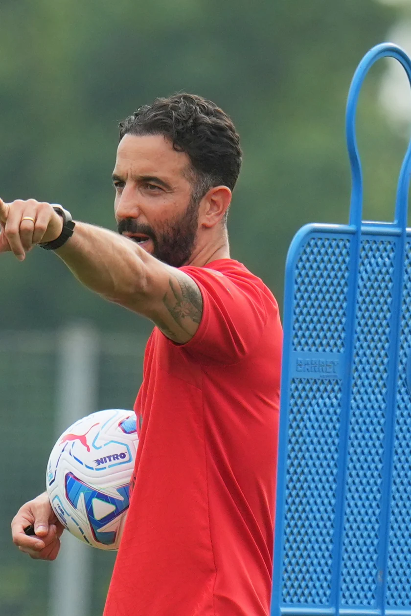 AC Milan pre‑season Tour 2026: the rossoneri called up