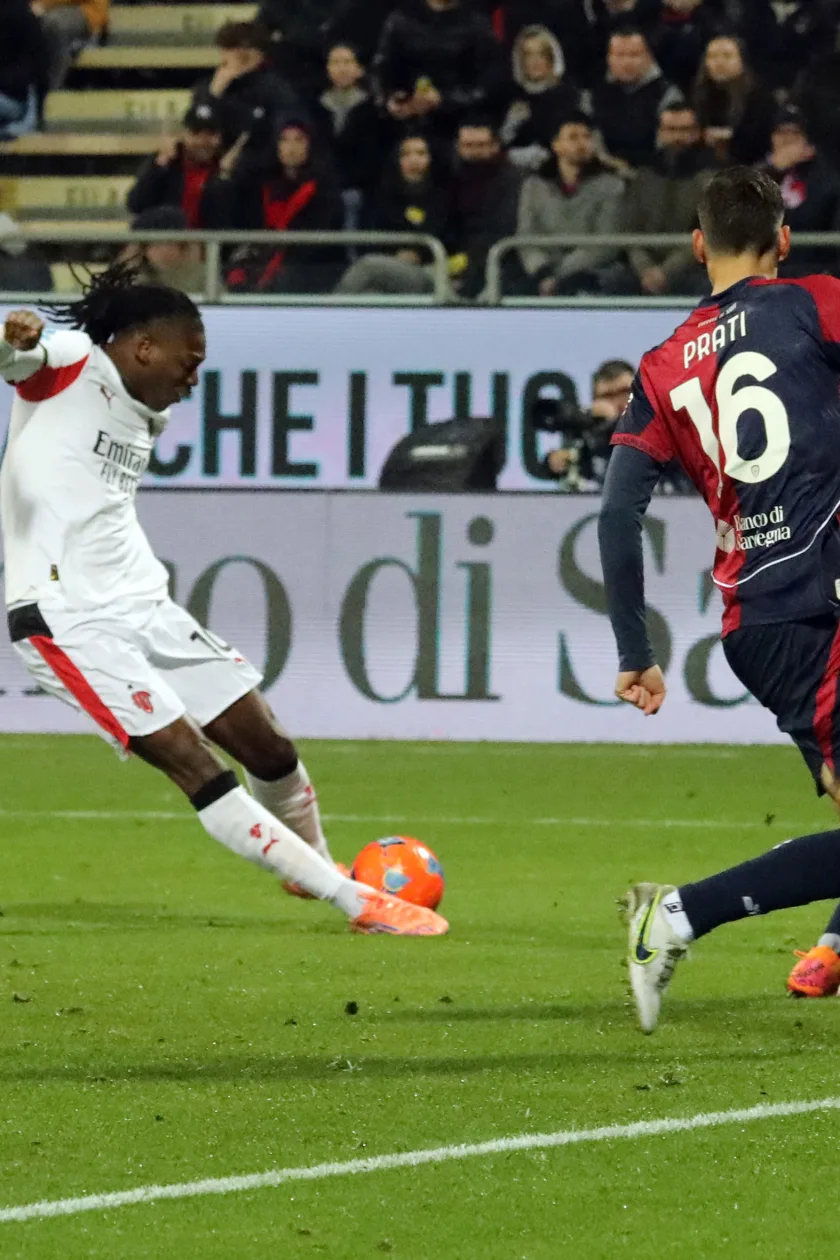 Il Milan passa a Cagliari 