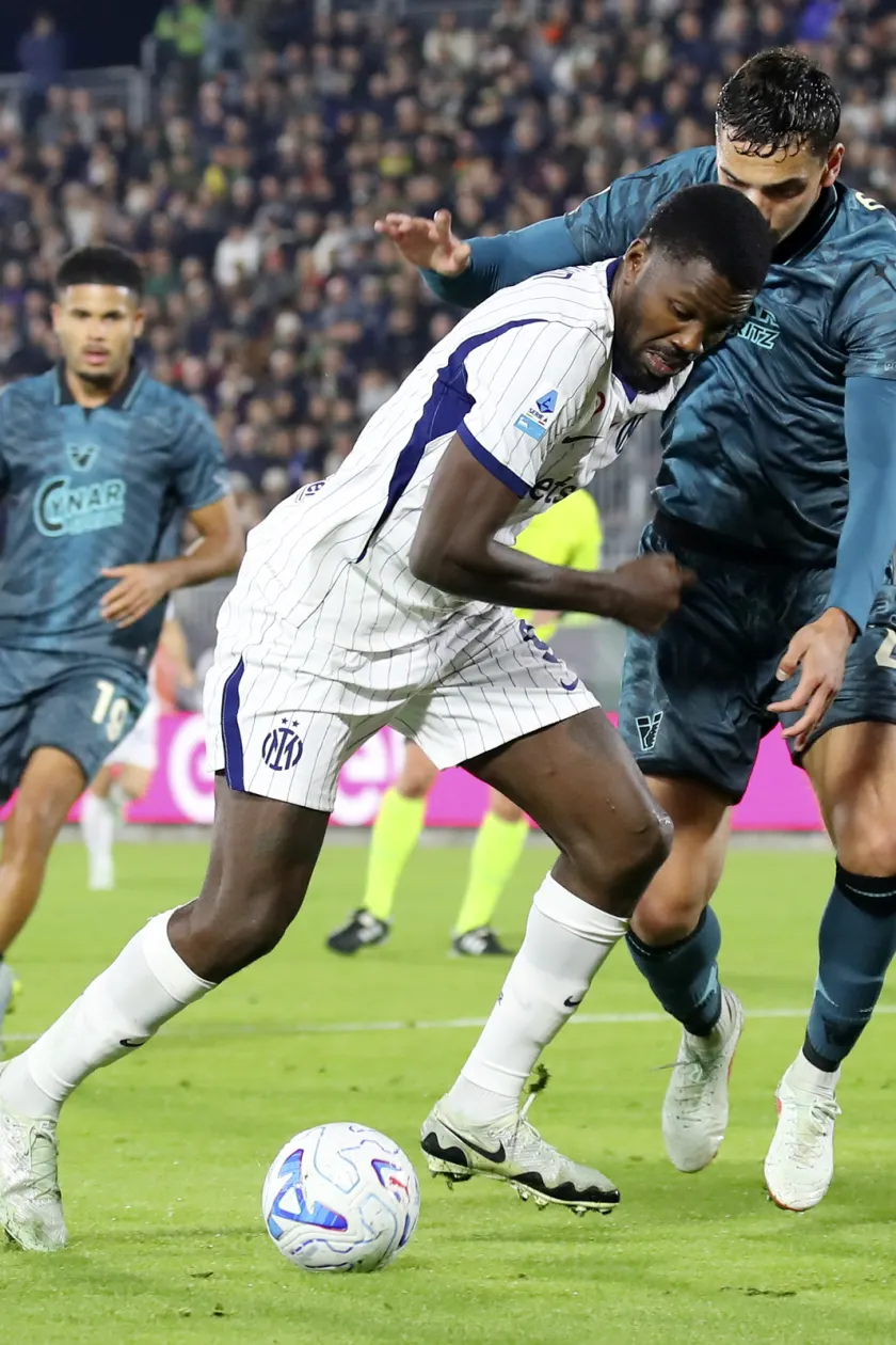 Venezia-Inter 0-2, nerazzurri in testa con la Lazio