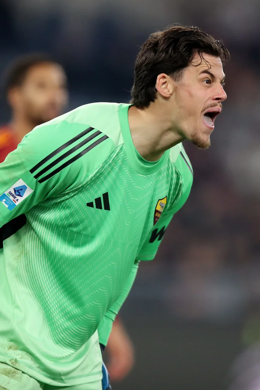 Roma-Genoa chiude il 2025 della Serie A Enilive