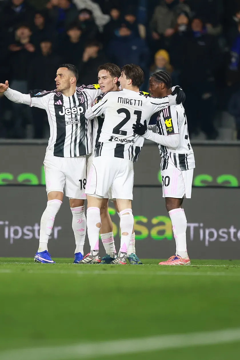 LA JUVENTUS SCALA LA CLASSIFICA