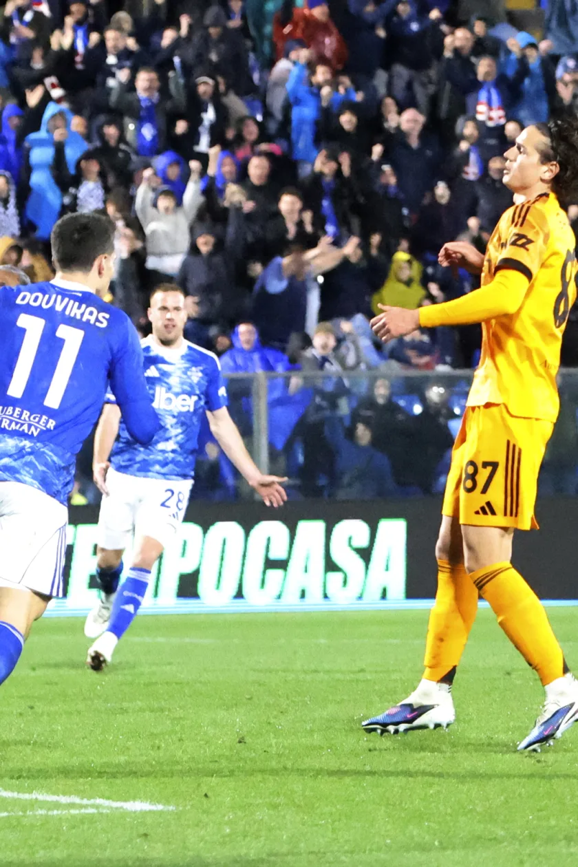 Como-Roma 2-1, lariani al quarto posto