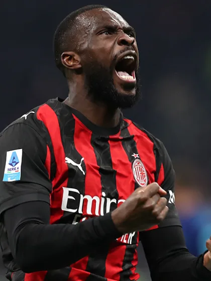 Milan con la Lazio per il primato