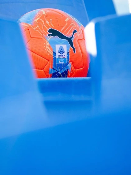 IL PALLONE ORBITA HI-VIS SERIE A ENILIVE 2025/2026