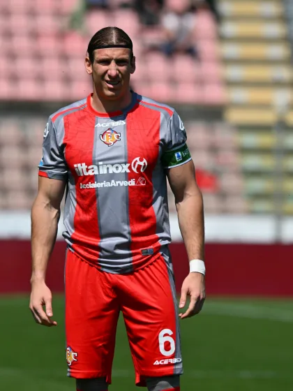 Cremonese a caccia di punti salvezza con la Lazio 