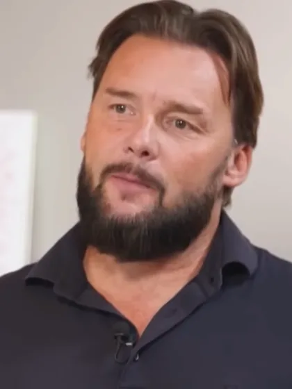 A Chat with Marek Jankulovski