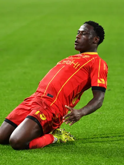 Roma face Lecce to restart