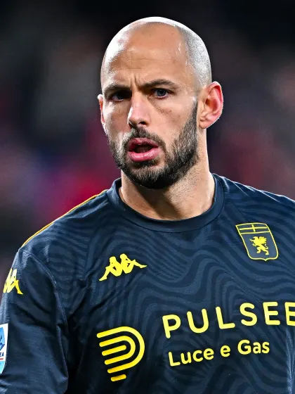 Genoa-Cagliari, tre punti per scappare dal basso 