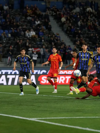 Pisa-Lecce 1-2, punti salvezza per Di Francesco