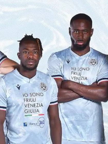 Macron e Udinese presentano la maglia away 25-26