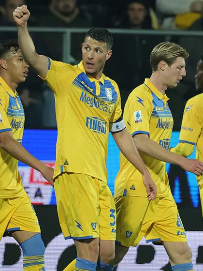 Roma a Frosinone per dimenticare il ko con l'Inter