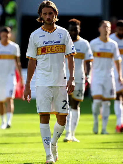 Lecce-Cagliari apre la 4ª giornata