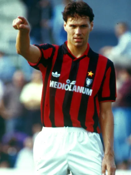 31 anni fa l’addio di Marco Van Basten al calcio giocato