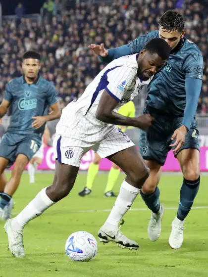 Venezia-Inter 0-2, nerazzurri in testa con la Lazio