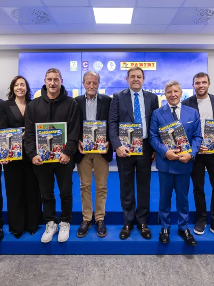 Presentata la nuova collezione “Calciatori 2026-2027”
