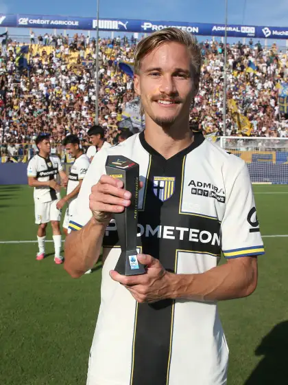 Parma-Genoa 2-1, primo successo per Cuesta