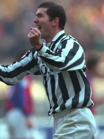 Oggi festeggiano Zidane e Patrick Vieira