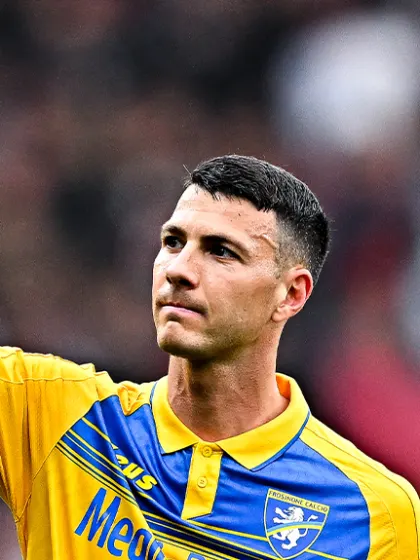 Frosinone-Bologna, mezzogiorno di fuoco