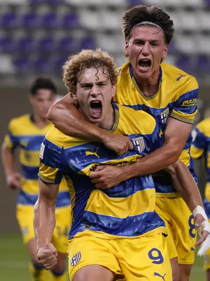 Parma-Cesena 2-1, in Finale vanno i gialloblù