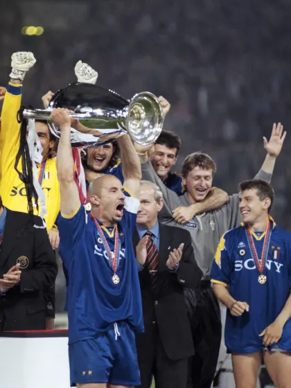 30 anni fa il trionfo europeo della Juventus