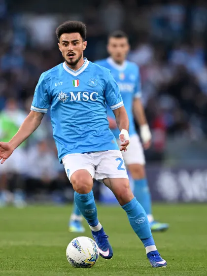 La Cremonese cerca punti salvezza a Napoli